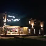 Rural Rio Molinar - Adults Only